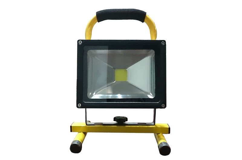 20W充电投光灯 GY-RLF-20A1